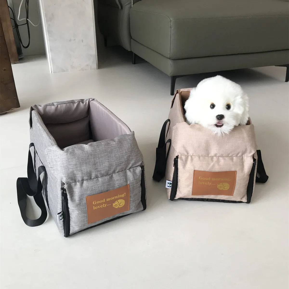 Dog Car Seat for Small Dog, Center Console Seat, Pet Booster Seat for Car, Puppy, Portable Dog/Cat Carrier, for Cats and Dogs, Safety Travel Bag