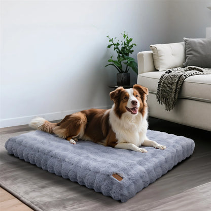 Fluffy Dog Crate Bed for Extra Large Dogs, Plush Faux Fur Crate Pad, Calming Anti-Anxiety Dog Bed, Washable Soft Warm Pad
