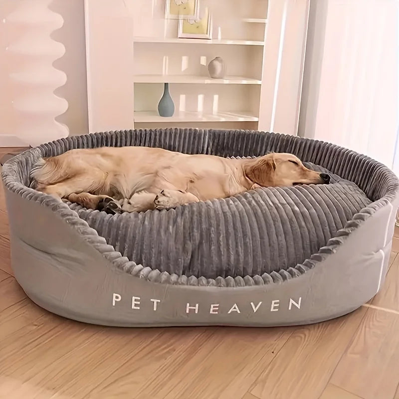 Super Sized Pet Bed, Soft Dirt Resistant, Non-Slip Comfortable, Suitable for Living Rooms, Outdoor Places