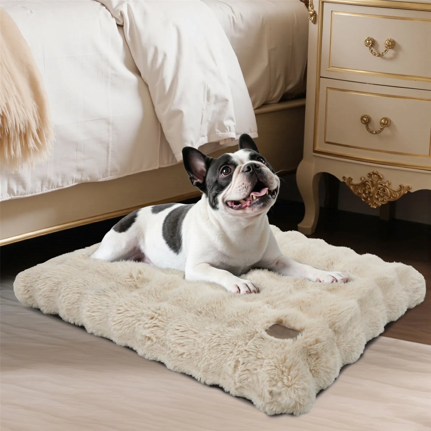 Fluffy Dog Crate Bed for Extra Large Dogs, Plush Faux Fur Crate Pad, Calming Anti-Anxiety Dog Bed, Washable Soft Warm Pad